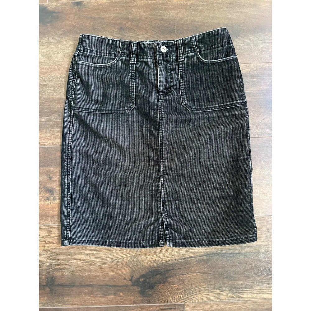 Express  Stretch Vintage Size 5/6  Distressed Black Corduroy Skirt Knee Length